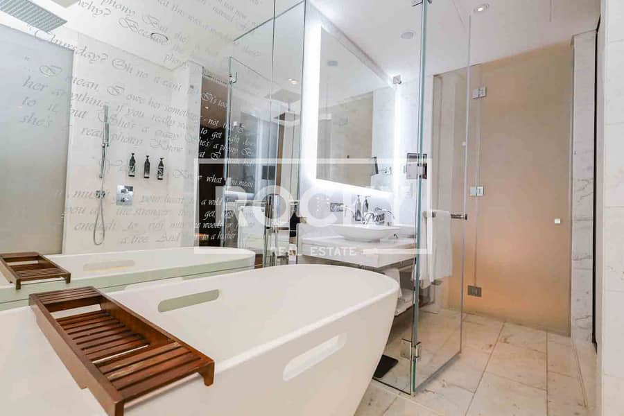 HOTEL ROOM | IN HOTEL POOL | VACANT - Image 16