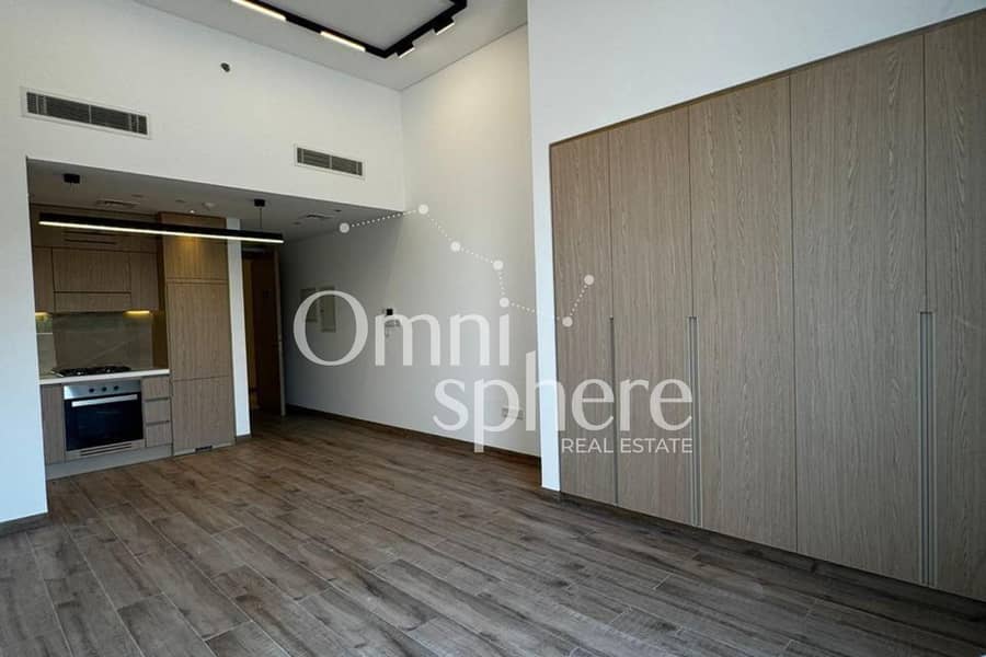 Ready To Move | Park View | Semi Furnished