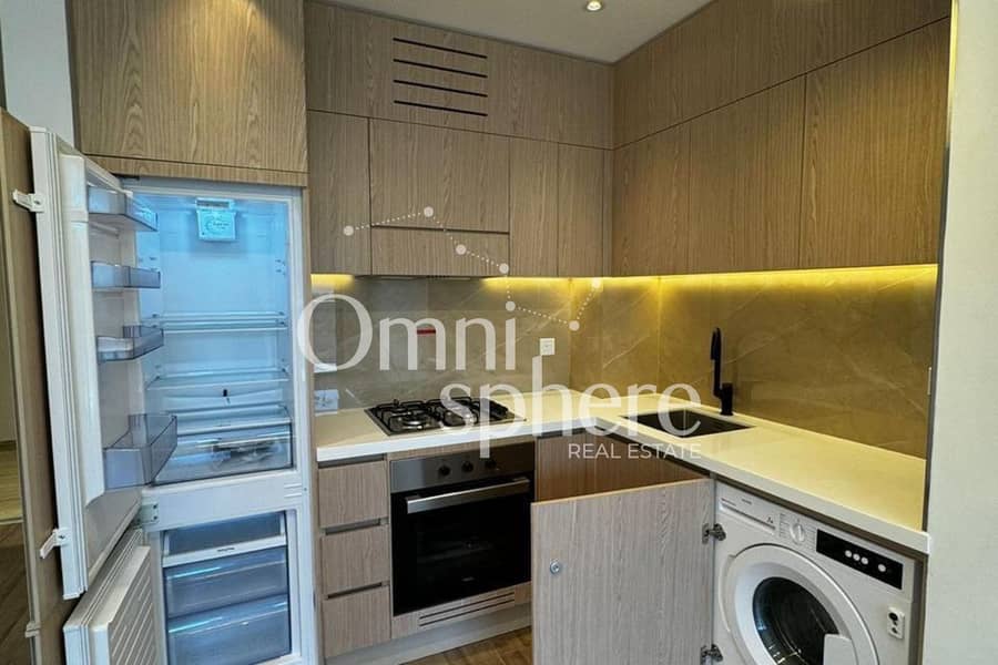 Ready To Move | Park View | Semi Furnished