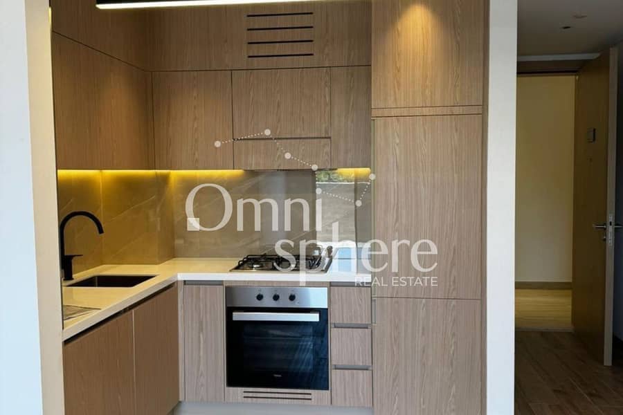 Ready To Move | Park View | Semi Furnished - Image 8