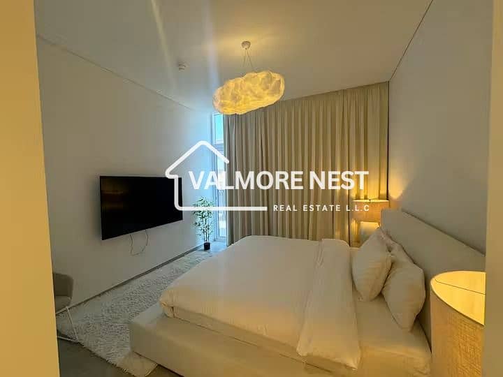 Premium furnished unit with great amenity I Available in 12 cheques I Prime spot