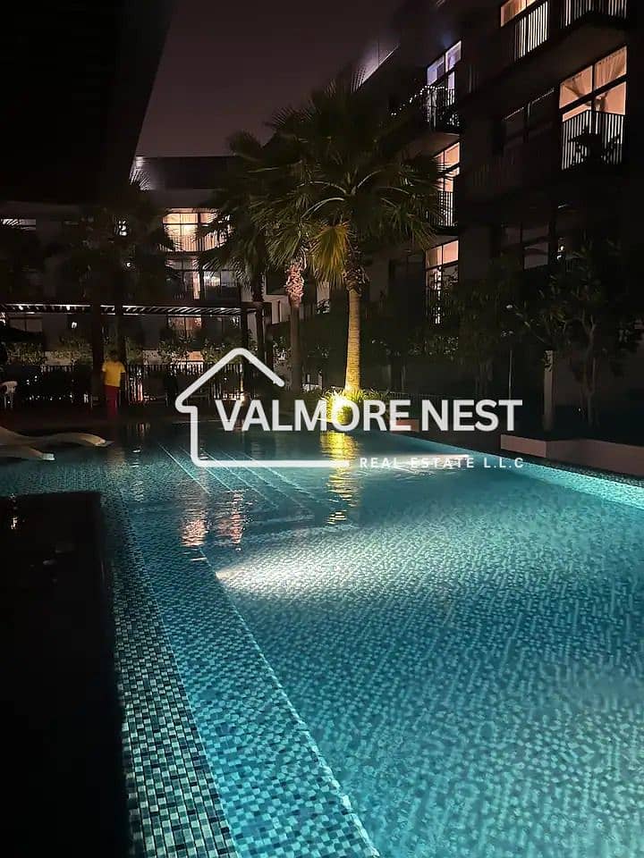 Premium furnished unit with great amenity I Available in 12 cheques I Prime spot - Image 6