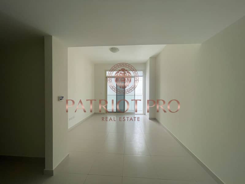 SPACIOUS 2BR | CLOSE KITCHEN | BALCONY