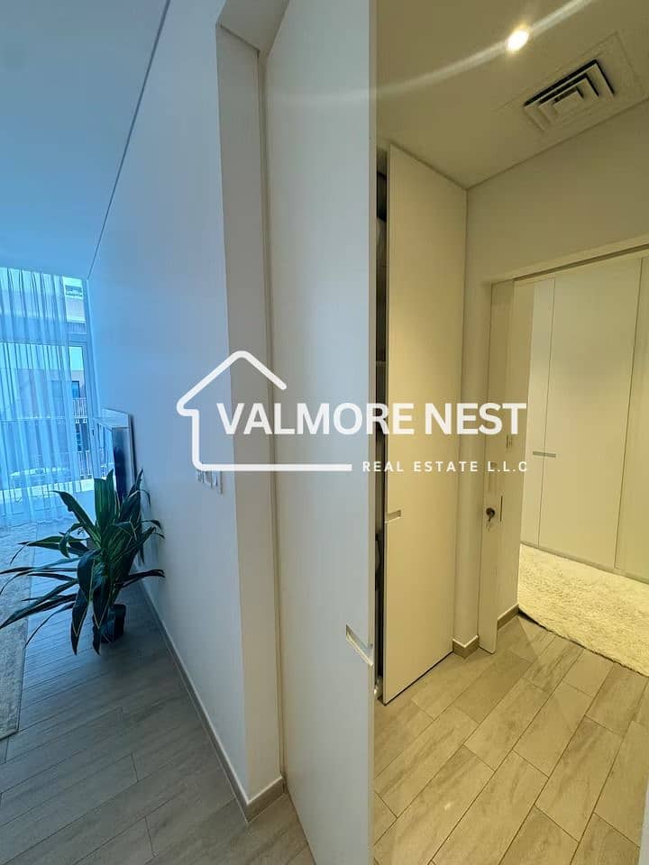 Premium furnished unit with great amenity I Available in 12 cheques I Prime spot - Image 10