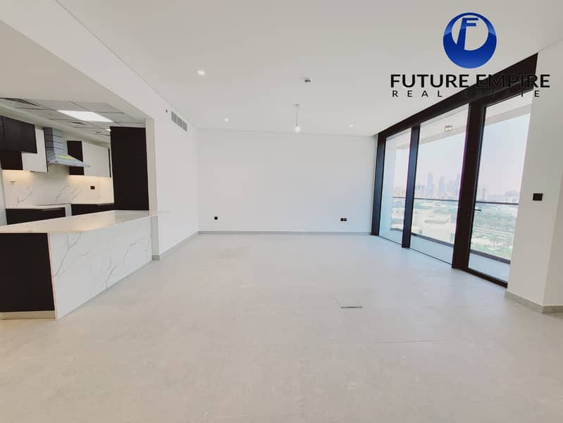 Lavish 2BHK With Maid |Terrace & Private Jacuzzi