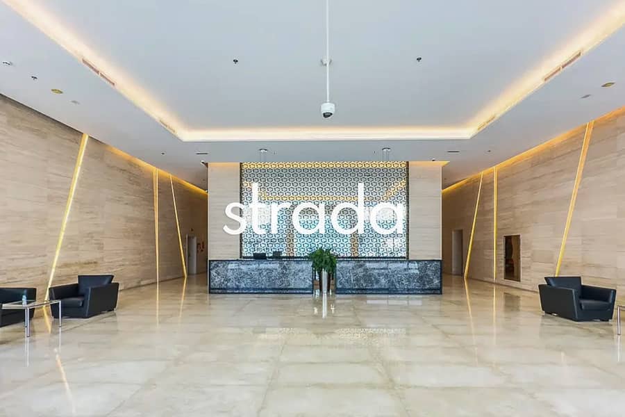 Spacious | Bright | Near Metro