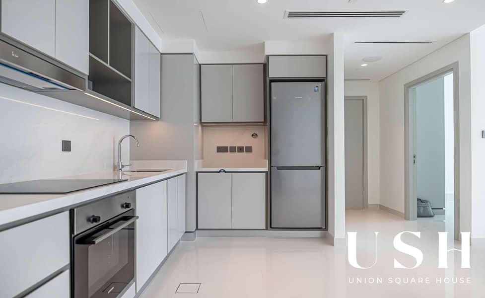 Largest 1BR | Full Sea and Marina skyline view - Image 12