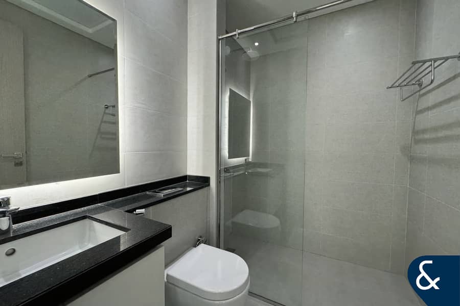 Single Row | 4 Bedrooms | Near Golf Club - Image 6