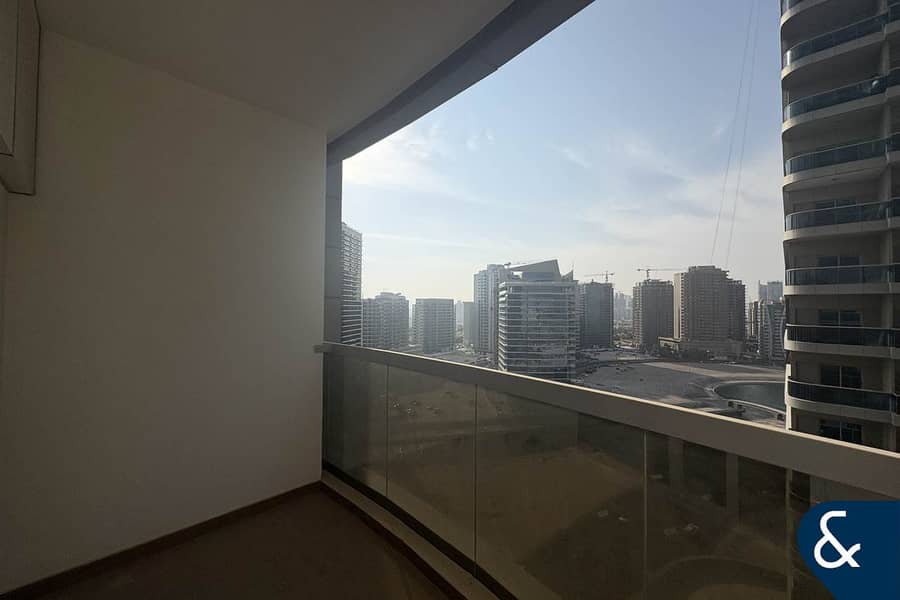 Vacant Now | Open View | Spacious Layout - Image 10