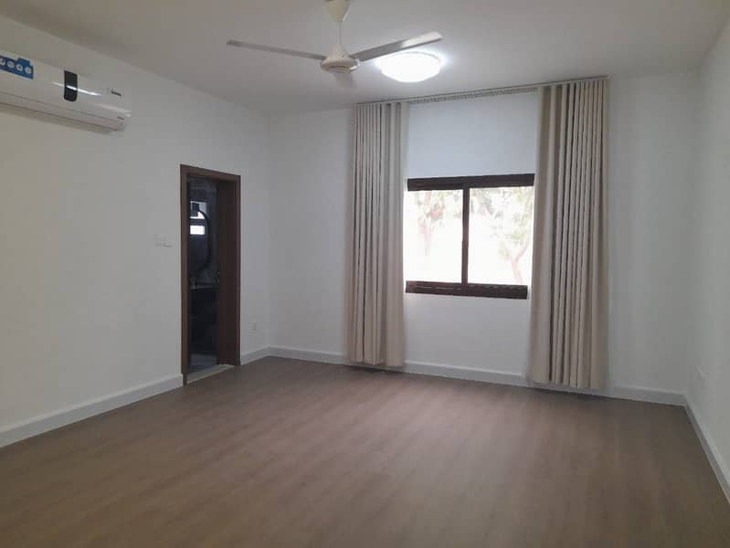 Spacious 4BR Villa | Pool & Garden | Al Mizhar 1