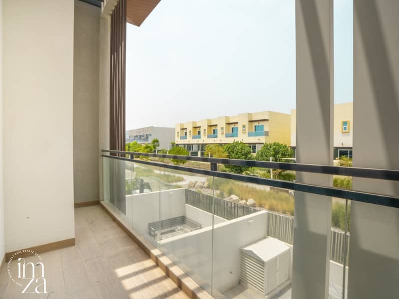 3BR+Maid | Green Belt Villa | Chiller Free - Image 7