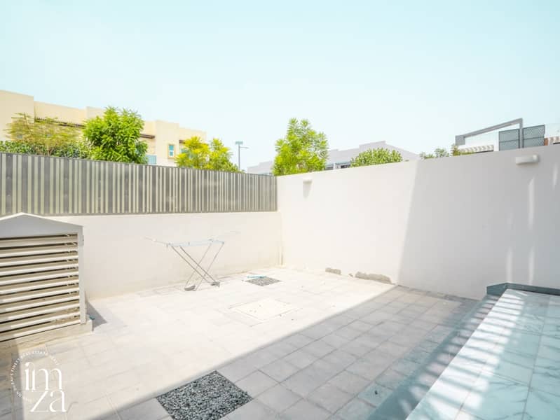 3BR+Maid | Green Belt Villa | Chiller Free - Image 10