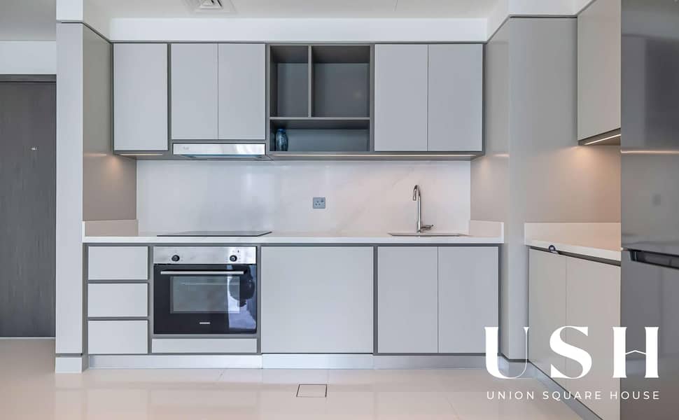 Largest 1BR | Full Sea and Marina skyline view - Image 17