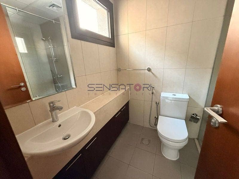 Great Location | Family Suited | Best Price - Image 16