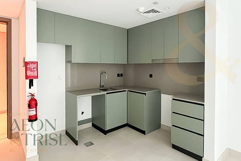 1 Bedroom | Viridian City Walk by Central Park