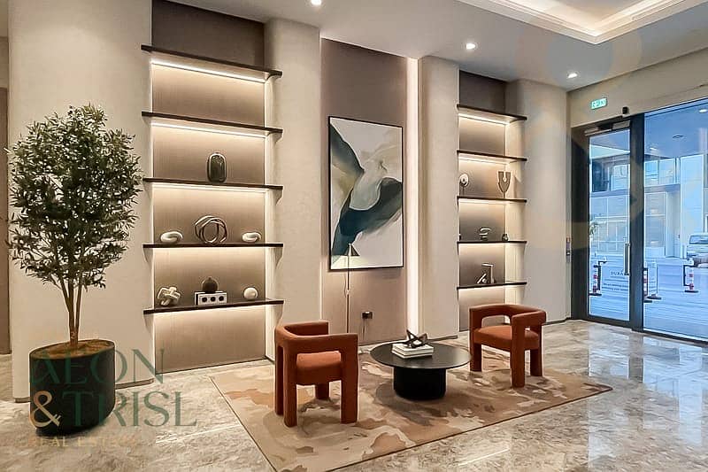 1 Bedroom | Viridian City Walk by Central Park