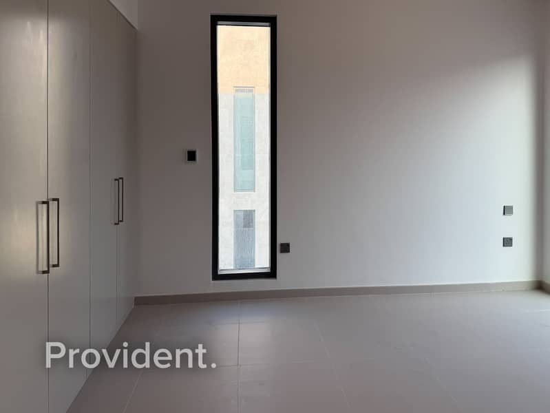 Maids Room | Prime Location | Spacious - Image 6