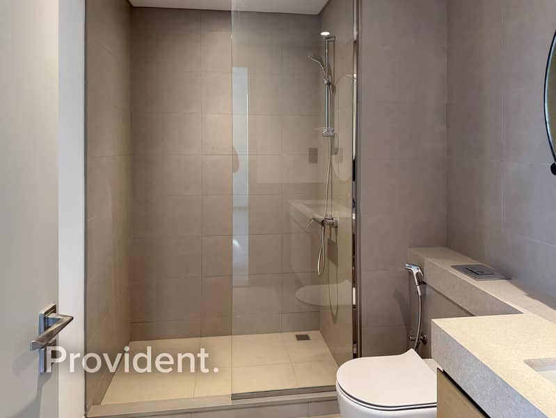 Maids Room | Prime Location | Spacious - Image 9