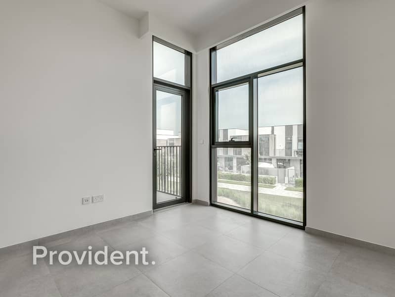 Unfurnished | Vacant | 3 Bed + Maid - Image 9