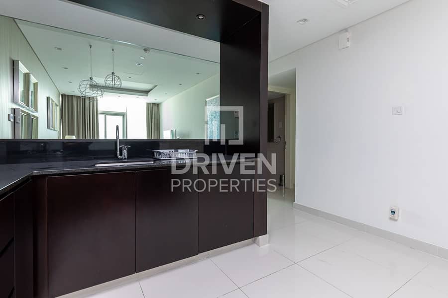 Fully Furnished | Spacious | Prime Location - Image 10