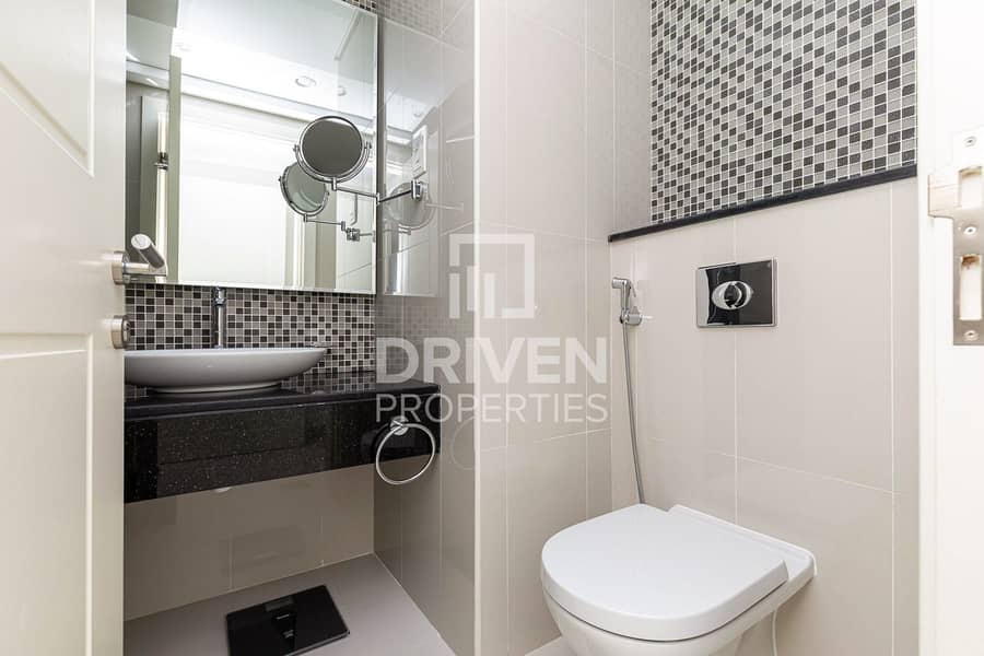 Fully Furnished | Spacious | Prime Location - Image 15