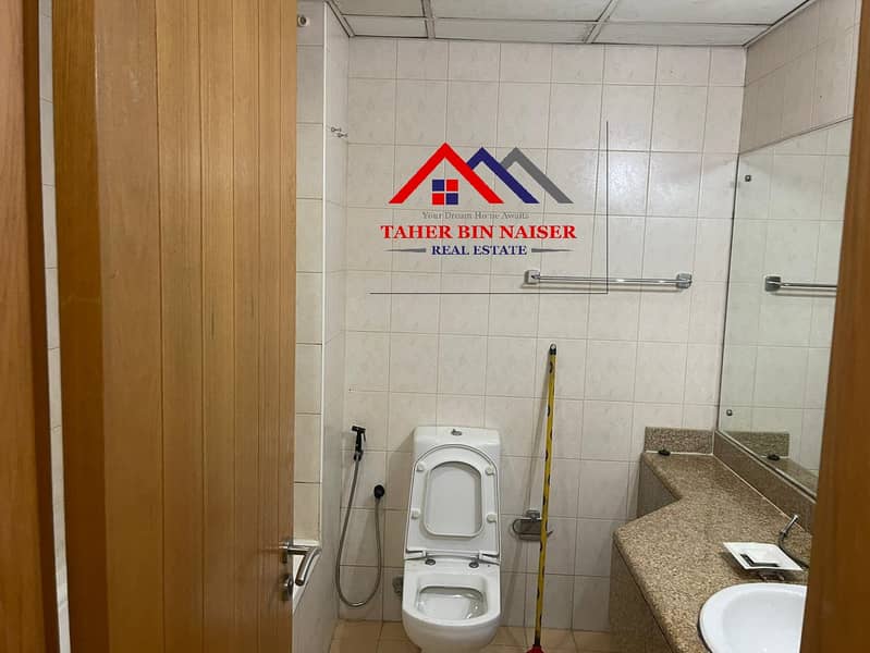 NEXT TO METRO L SHA PE BALCONY STUDIO FLAT FOR SALE - Image 13
