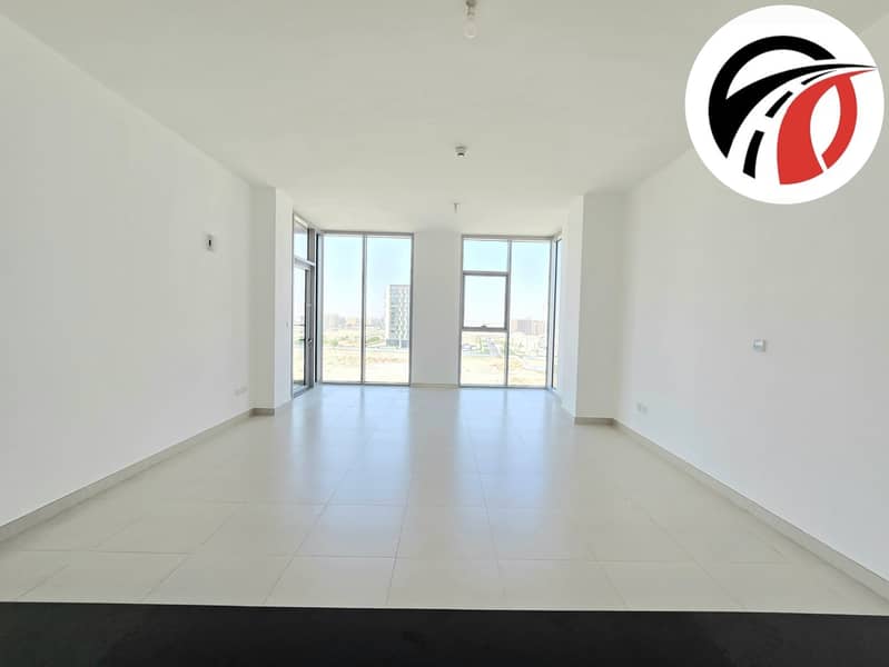 Spacious Apartment ! With Maids Room ! Ready to Move ! Big Size
