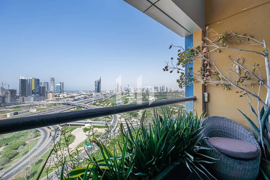Upgraded | Duplex | Skyline view | VOT | Exclusive - Image 9