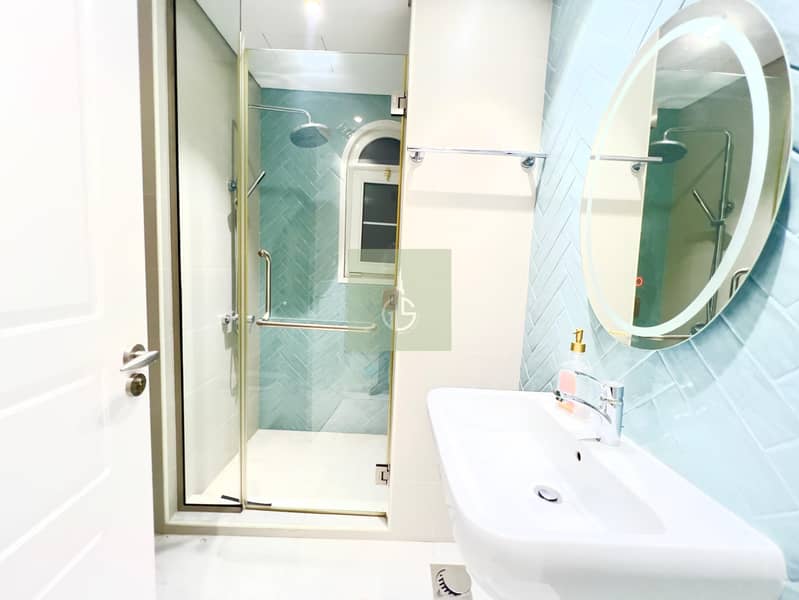 Fully Upgraded | Swimming Pool | Vacant - Image 7