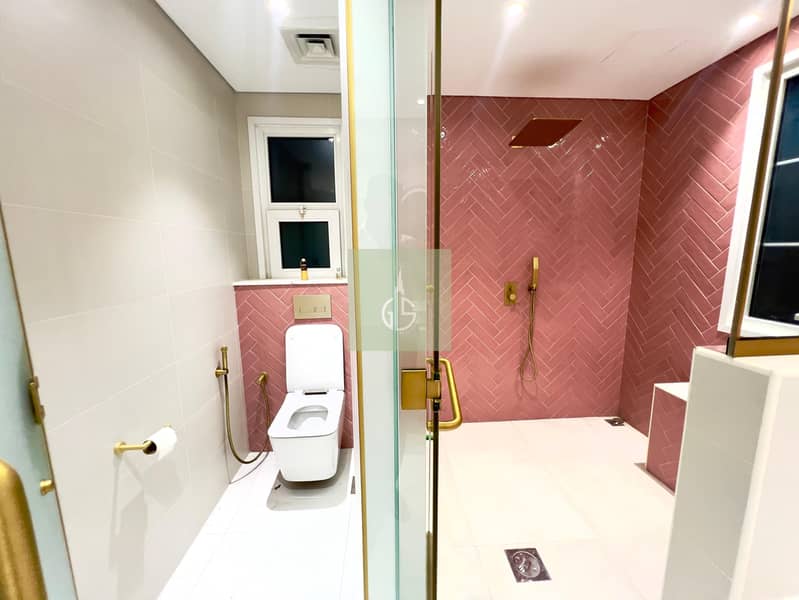 Fully Upgraded | Swimming Pool | Vacant - Image 13