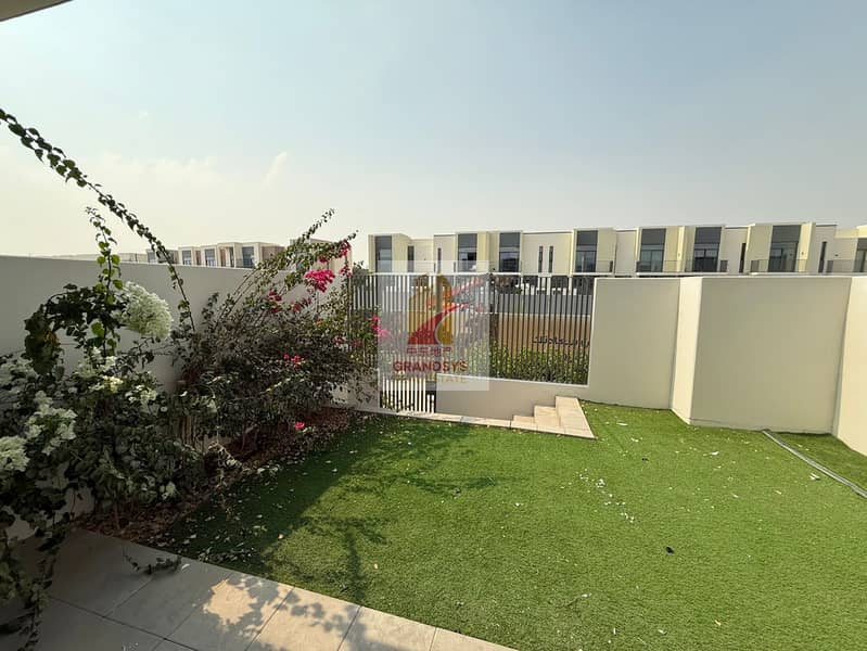 Spacious ll Modern Layout |l Prime Location