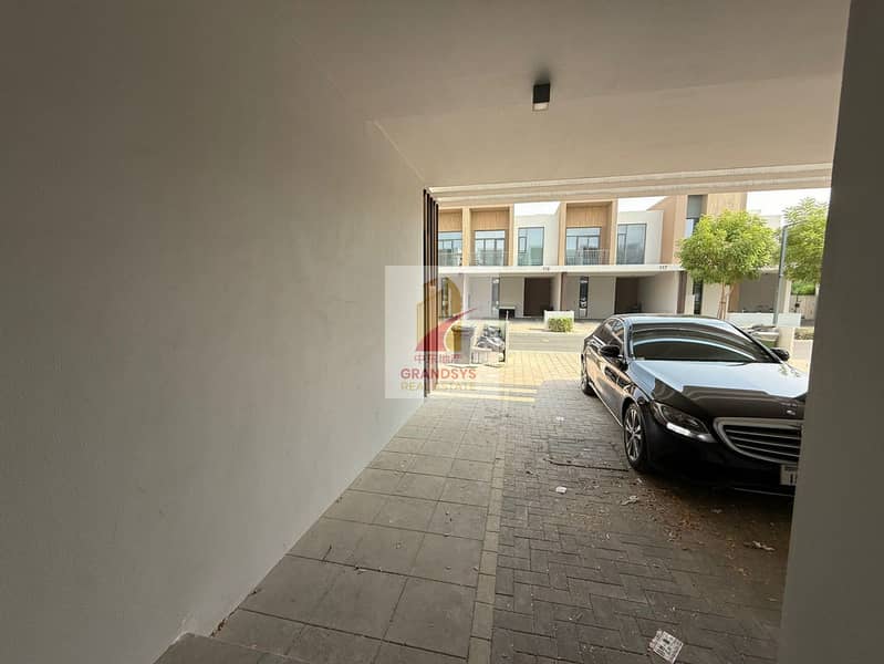 Spacious ll Modern Layout |l Prime Location