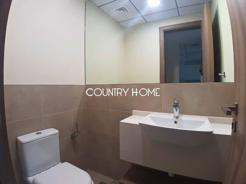 Canal View from Living | Brand New | Prime Spot - Image 6