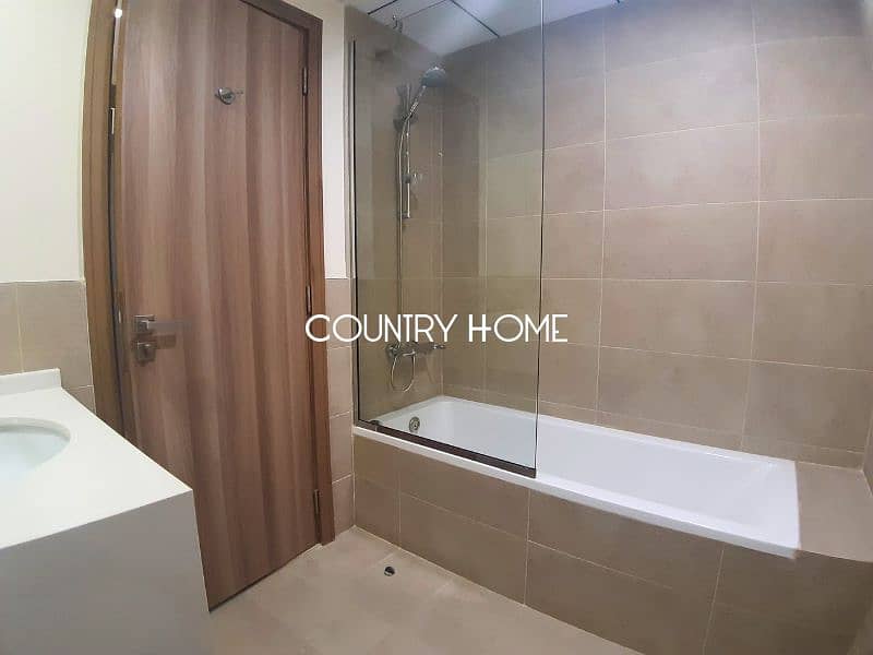 Canal View from Living | Brand New | Prime Spot - Image 10