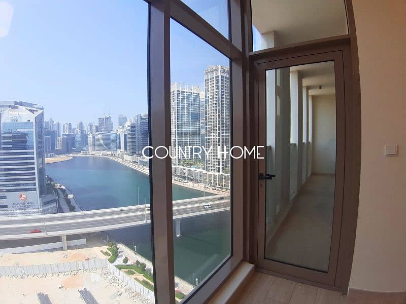 Canal View from Living | Brand New | Prime Spot - Image 12