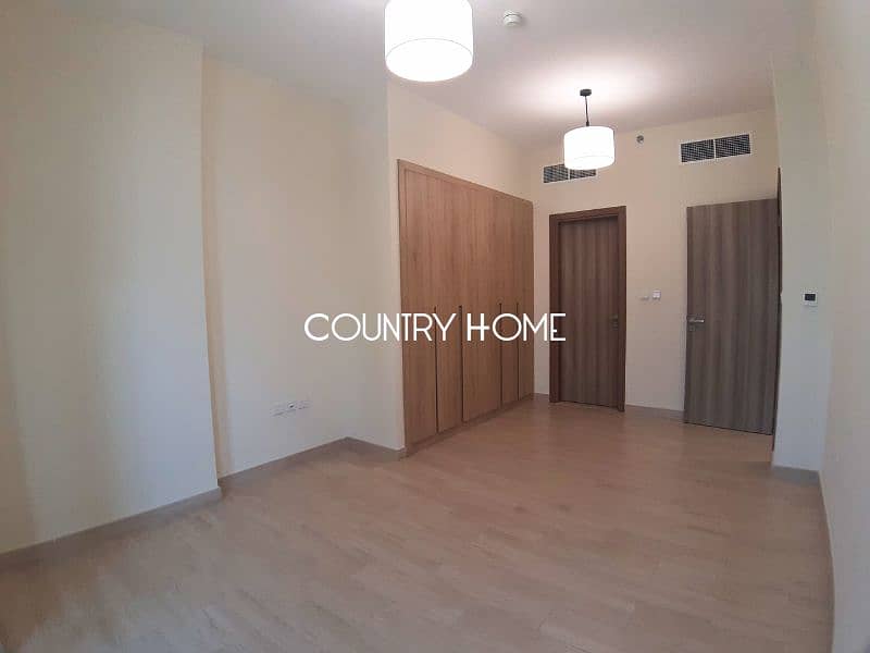 Canal View from Living | Brand New | Prime Spot - Image 16