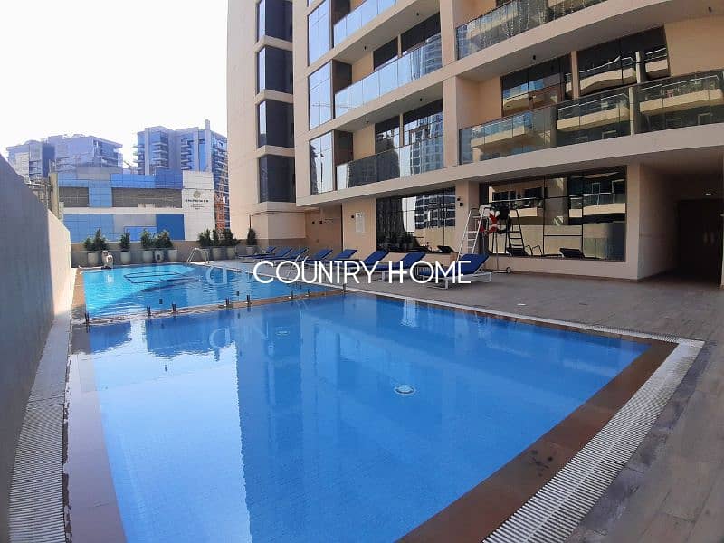 Canal View from Living | Brand New | Prime Spot - Image 28