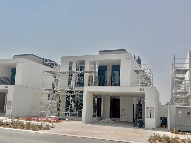 No Agents | On Golf Course | Biggest Plot