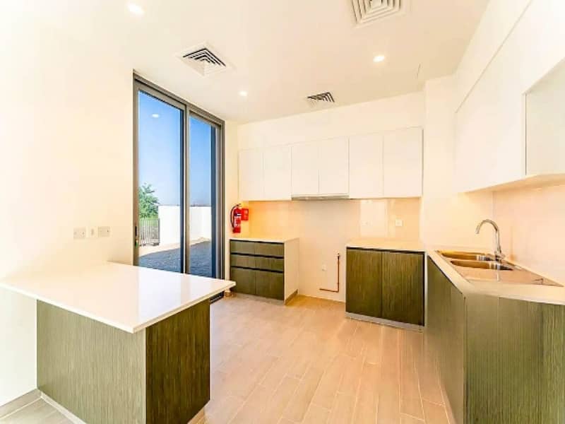 No Agents | On Golf Course | Biggest Plot