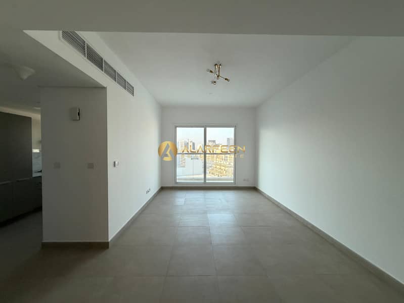 Elegant Design l 2 Bedroom l Ready to Move
