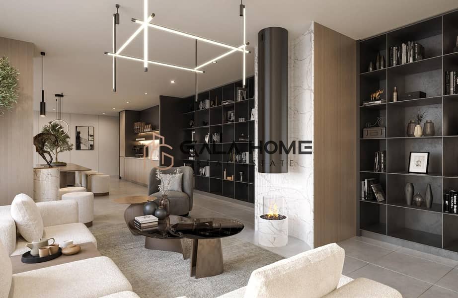 Luxury Living with Panoramic Golf Views