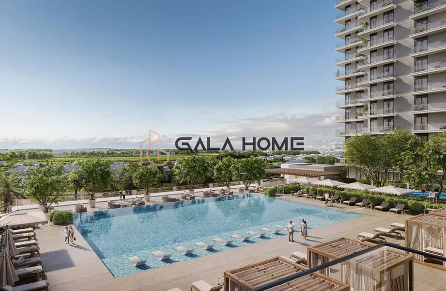 Luxury Living with Panoramic Golf Views - Image 6