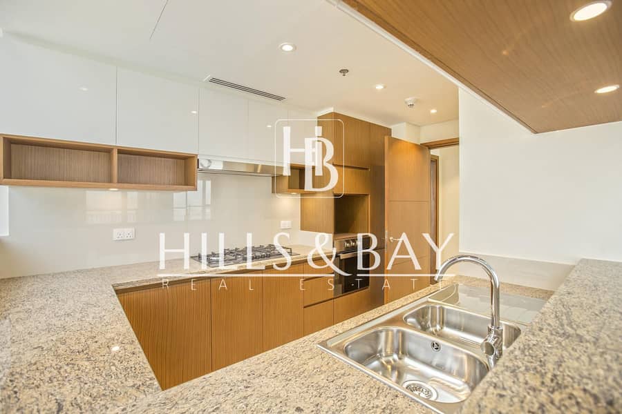 Full Creek And Burj View| Fully Upgraded - Image 10