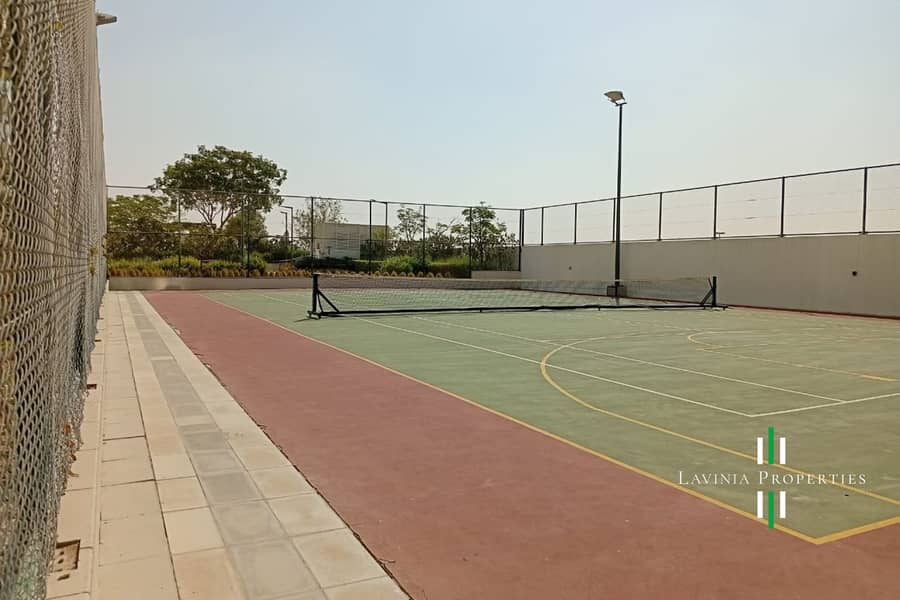 Fully Furnished | Golf View | Spacious Living Area - Image 18