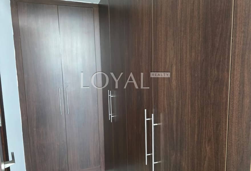 Great Location | Well Maintained | Spacious Layout - Image 9