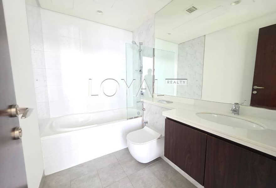 Great Location | Well Maintained | Spacious Layout - Image 10