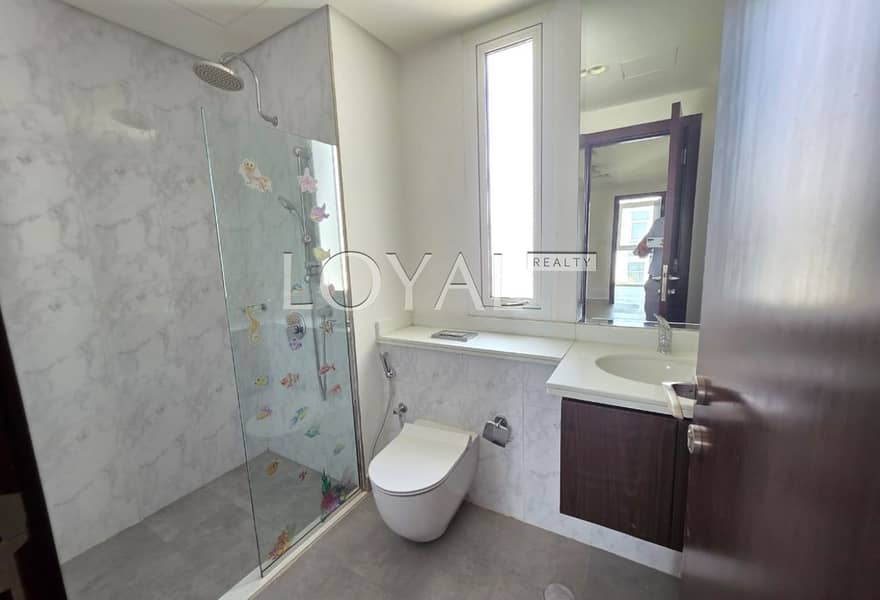 Great Location | Well Maintained | Spacious Layout - Image 11