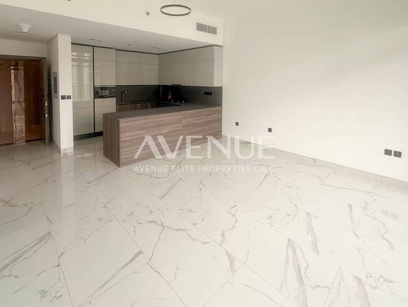 Ready to Move-in | High Floor | Prime Location