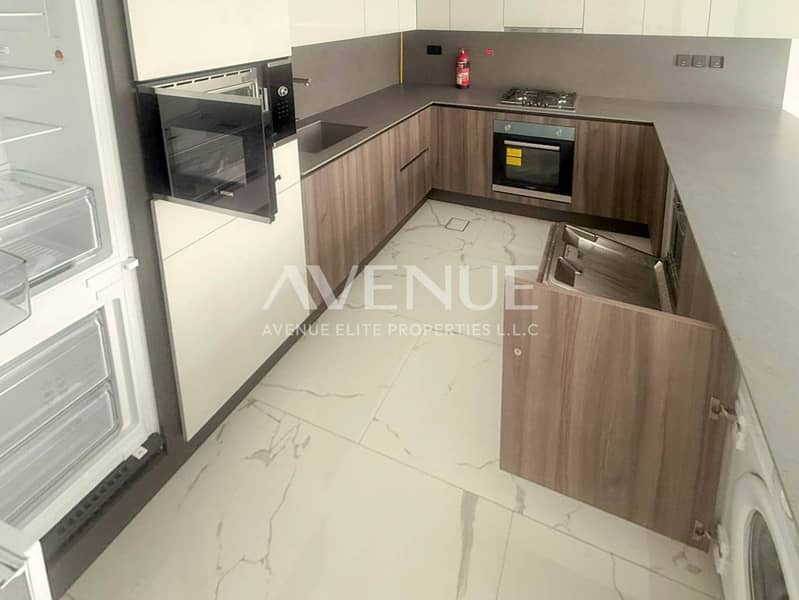 Ready to Move-in | High Floor | Prime Location - Image 8