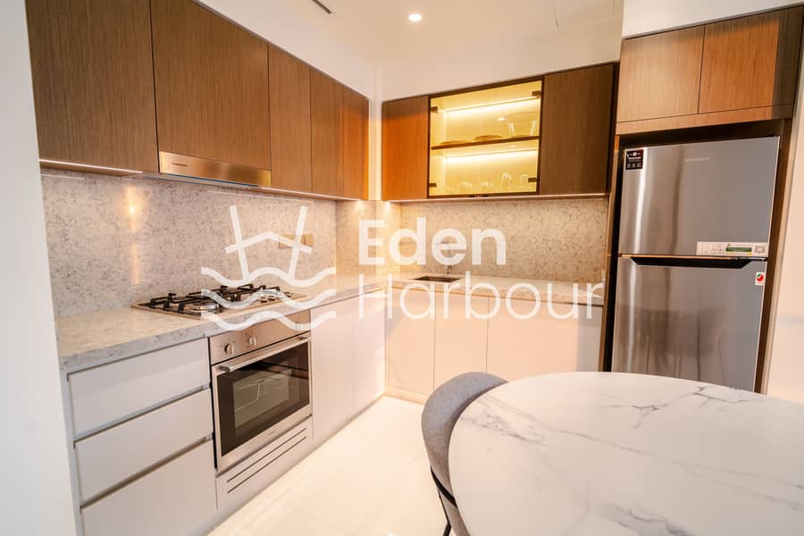 LARGER BALCONY | HIGH FLOOR | PALM VIEWS - Image 7